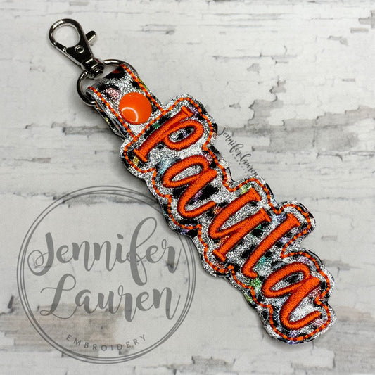 Leopard outlined name tag