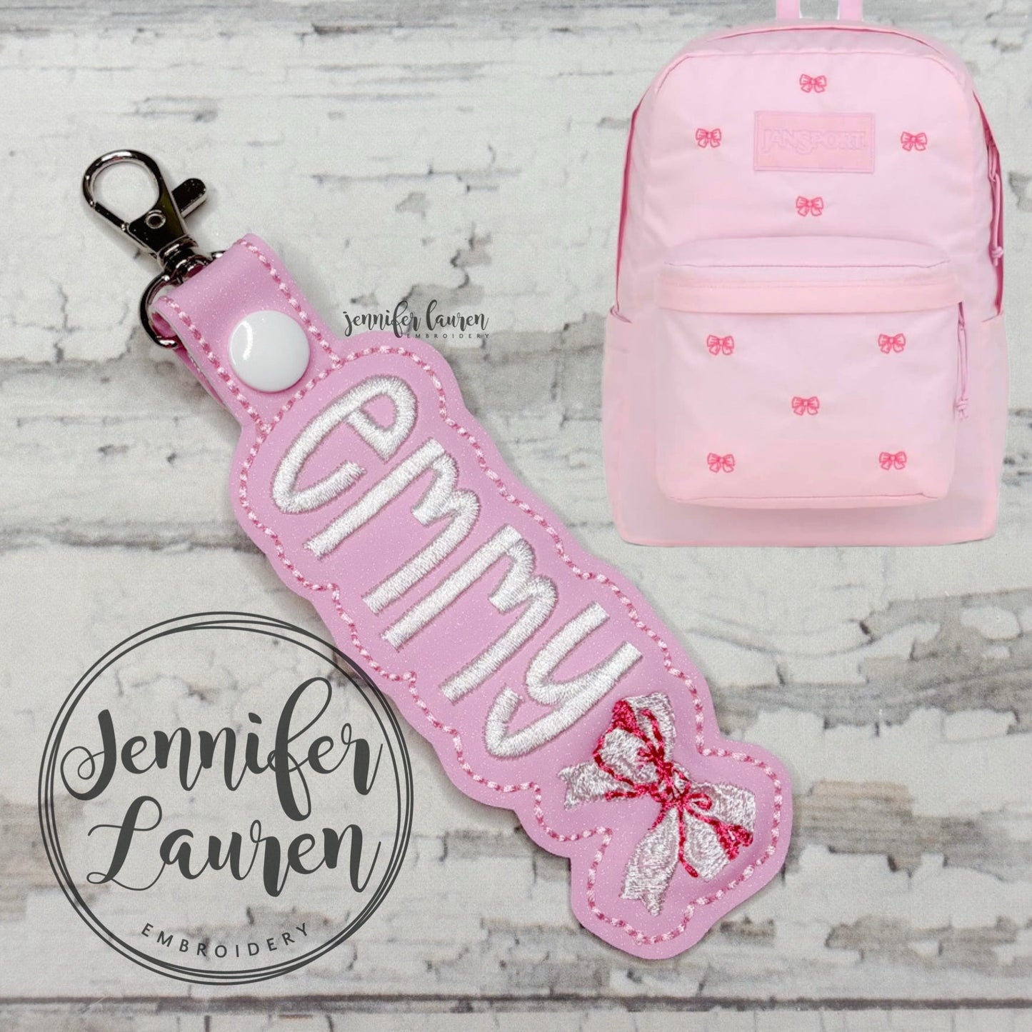 Outlined name tag + mini design - custom