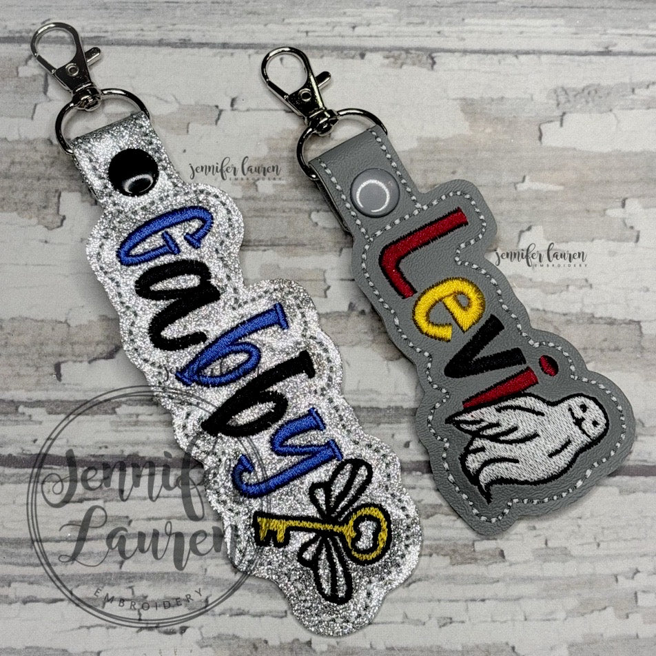 Outlined name tag + mini design - custom