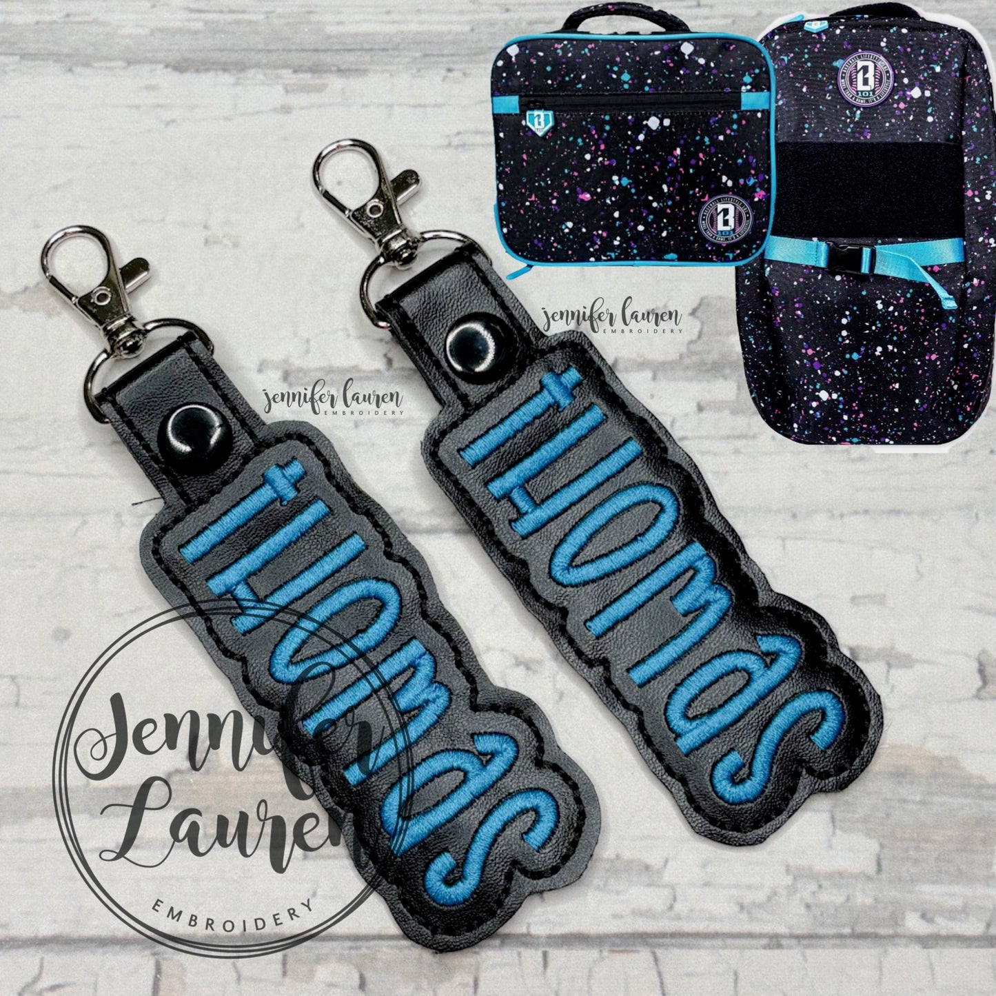 Outlined name tag - custom