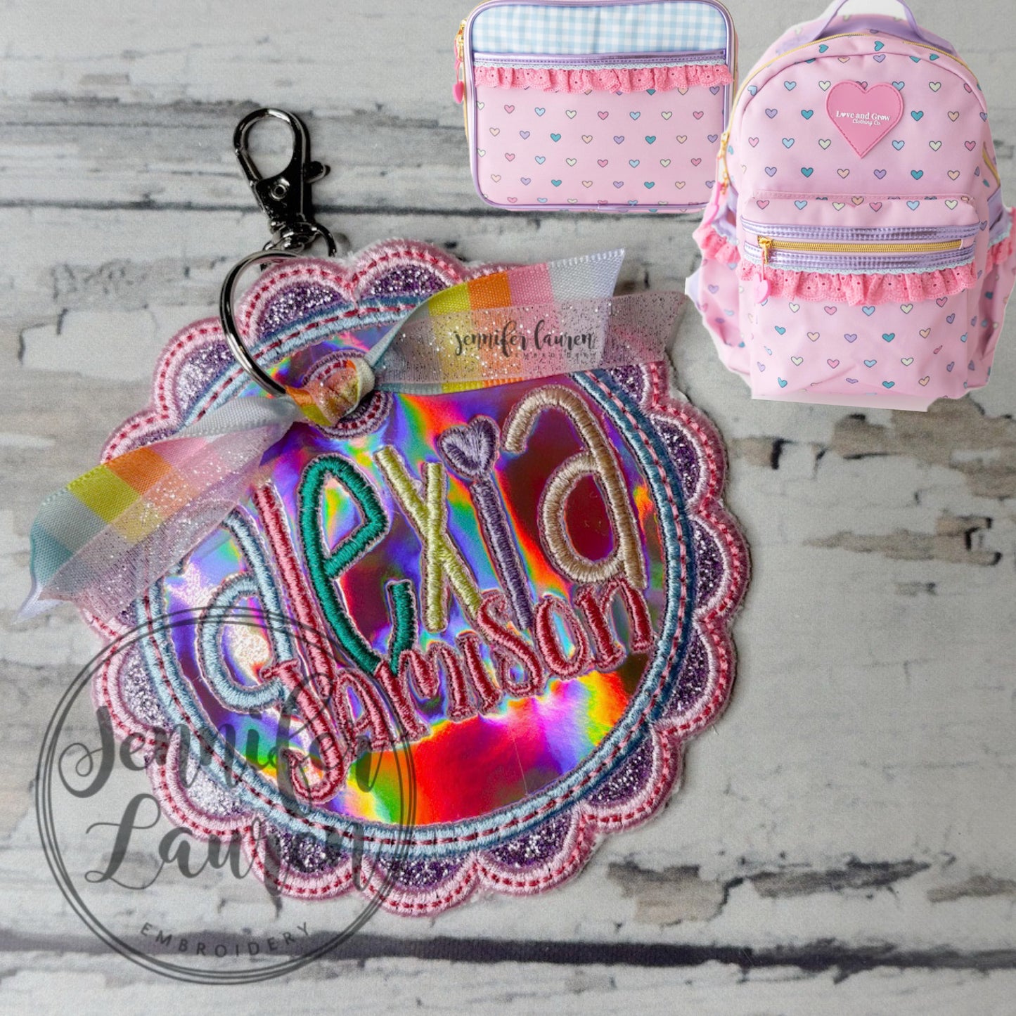 Scallop circle fabric name tag - satin border M2M L&G Pink candyland hearts