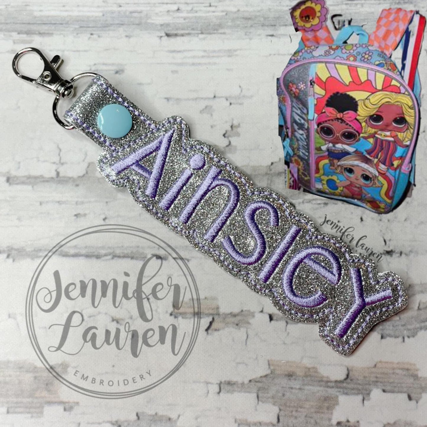 Outlined name tag - custom